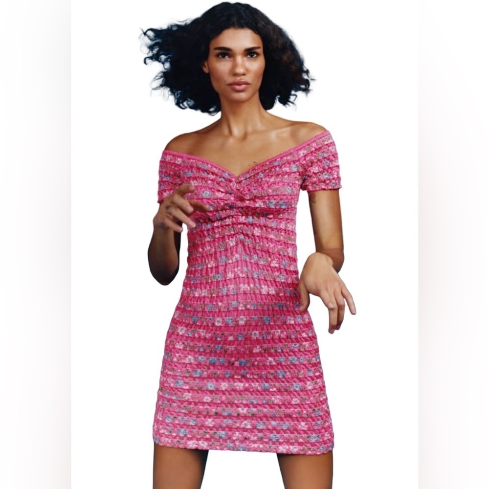 Zara Vibrant Pink and Blue Smocked Textured Mini Dress Size L Bodycon Vacation